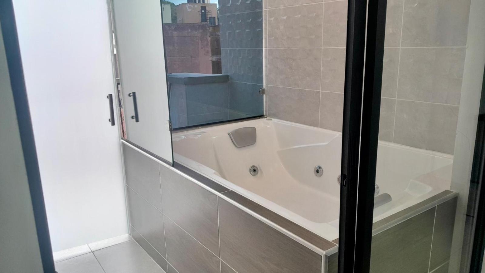On Apartasuites カリ エクステリア 写真