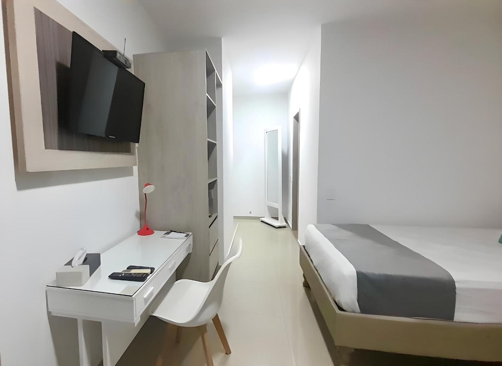 On Apartasuites カリ エクステリア 写真