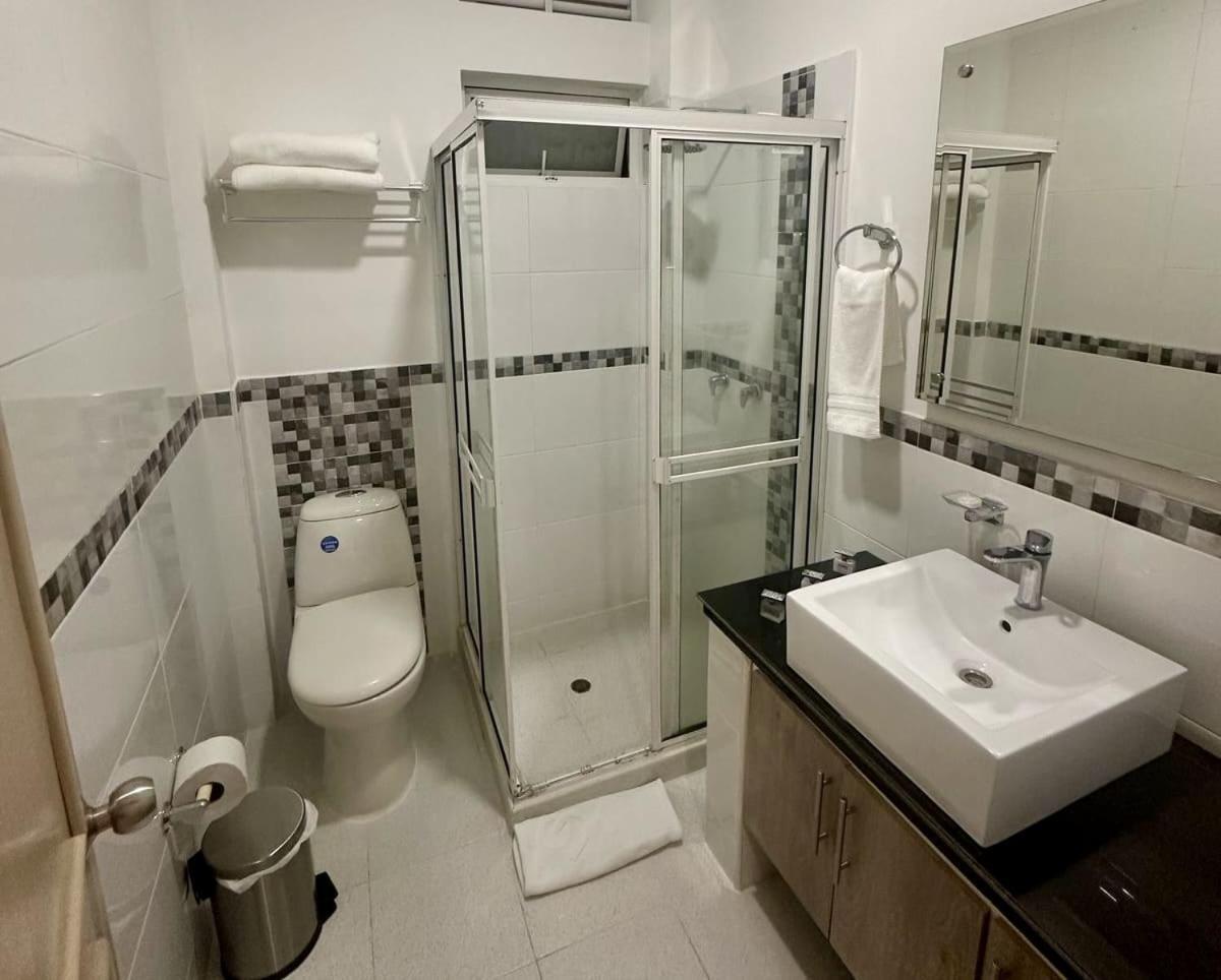 On Apartasuites カリ エクステリア 写真