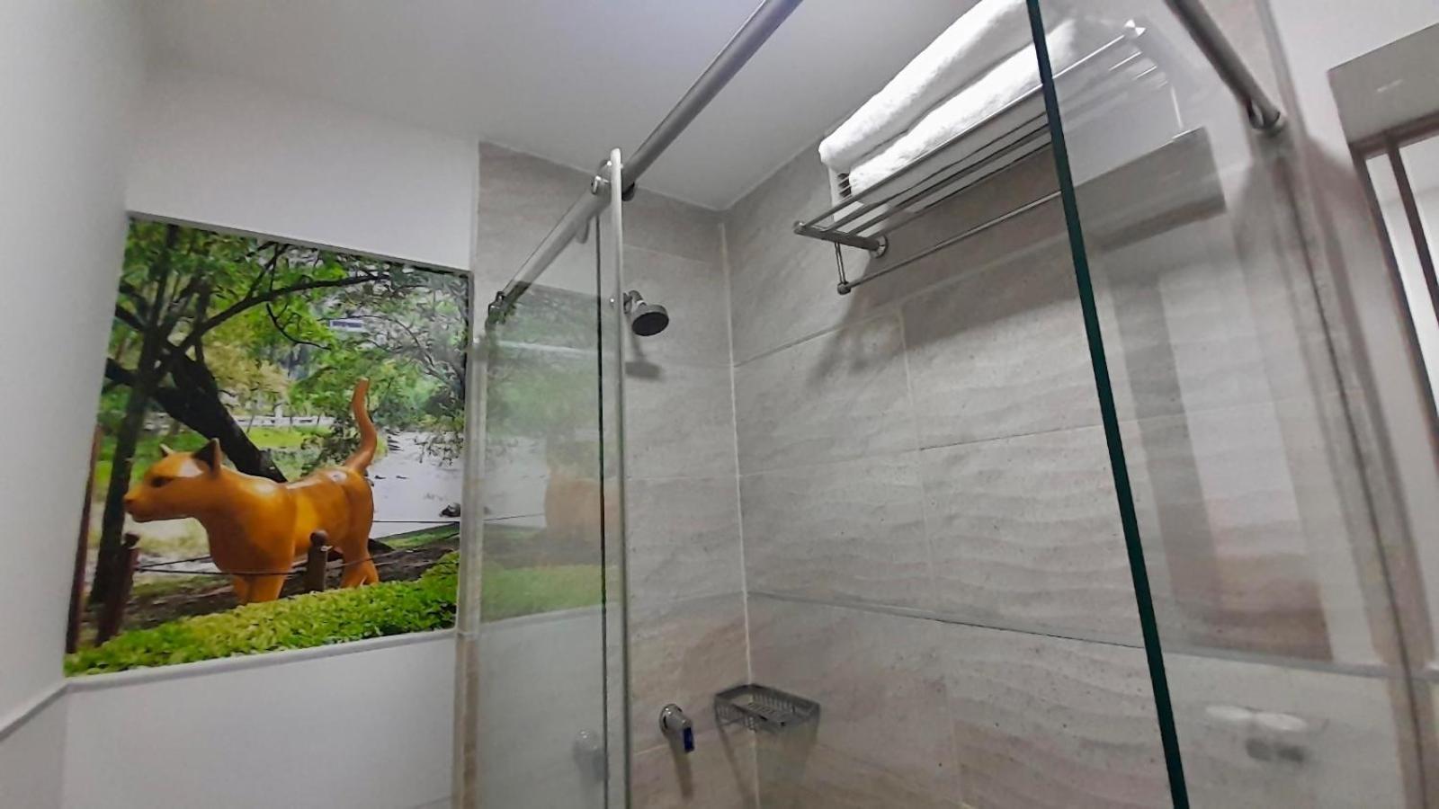 On Apartasuites カリ エクステリア 写真