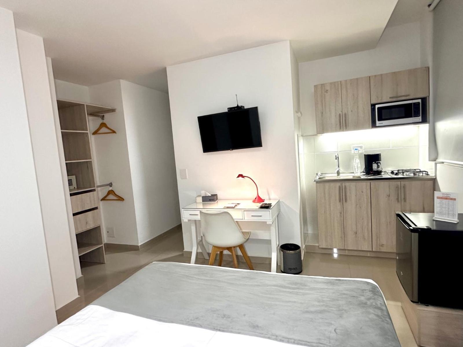 On Apartasuites カリ エクステリア 写真